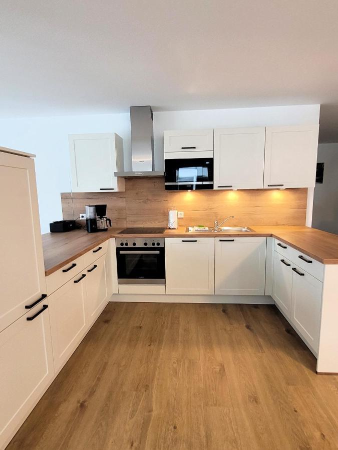 Apartment 21129 *
